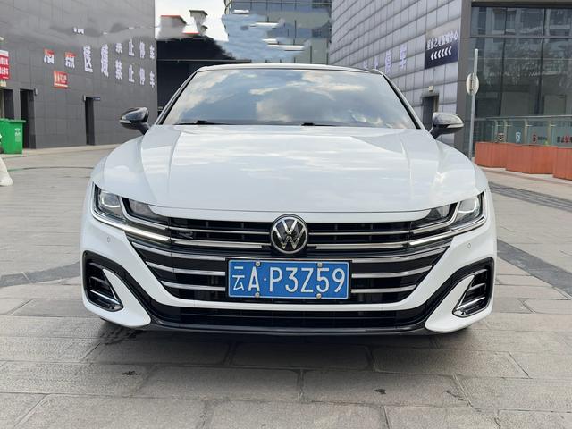 Volkswagen CC 2023 380TSI Capture the Eye Edition – фото 3