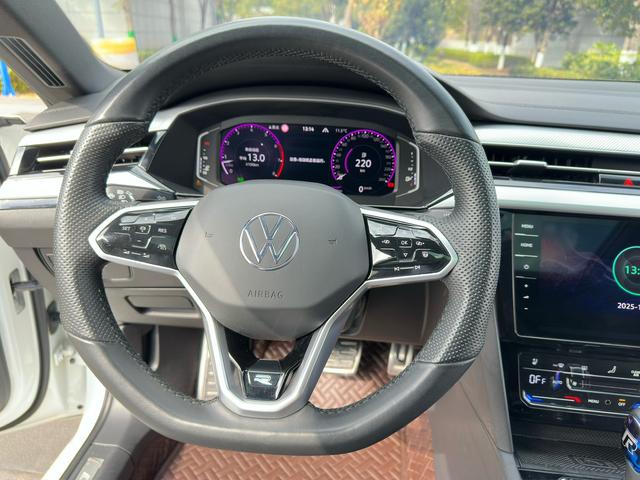 Volkswagen CC 2023 380TSI Capture the Eye Edition – фото 14