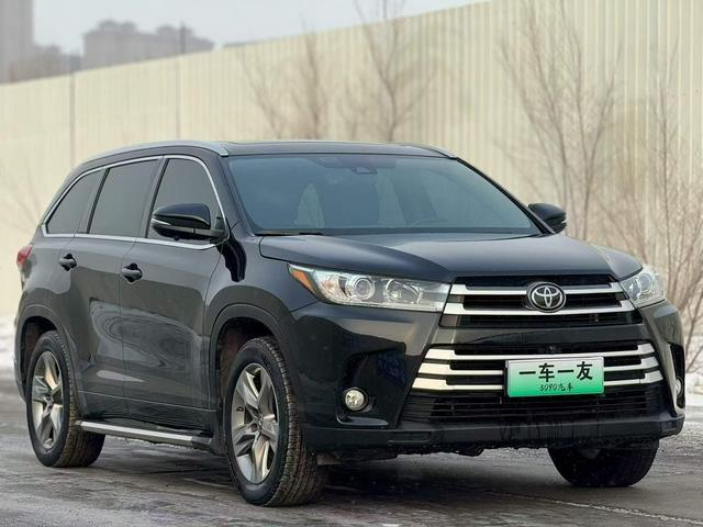 Toyota Highlander 2021 2.0T AWD Premium 7-seat – фото 3