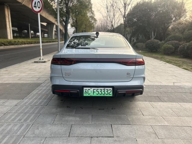 BYD Qin L DM 2025 Intelligent Driving DM-i 120km Beyond – фото 9