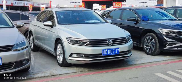 Volkswagen Magotan 2018 330TSI DSG Leading – фото 3