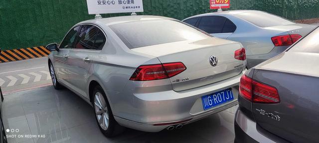 Volkswagen Magotan 2018 330TSI DSG Leading – фото 4