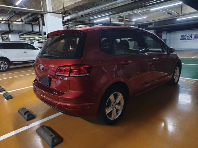 Volkswagen Gol f Sportsvan 2016 модификация 1.6L автоматическое Com f ort – фото 9