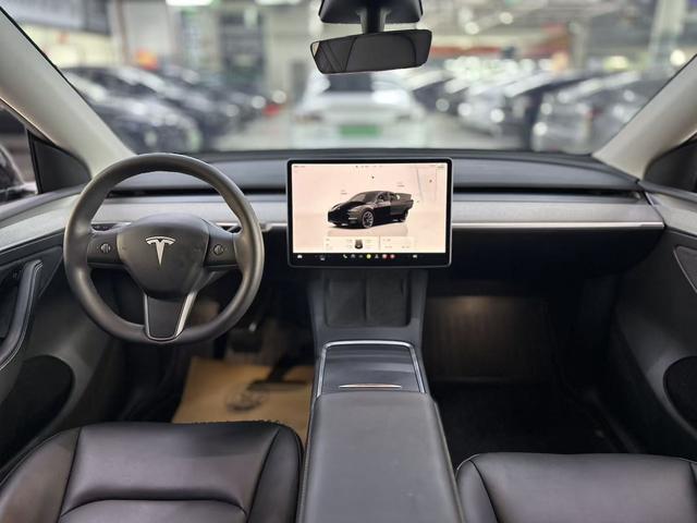 Tesla Model Y 2023 Long Range AWD – фото 6