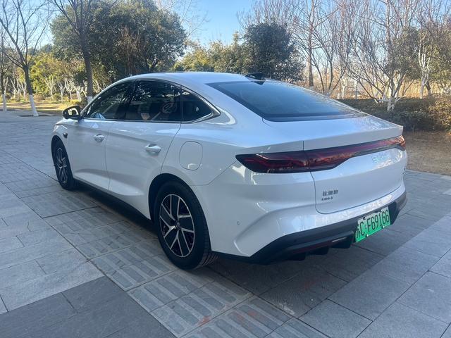 BYD Qin L DM 2025 Intelligent Driving DM-i 120km Beyond – фото 9