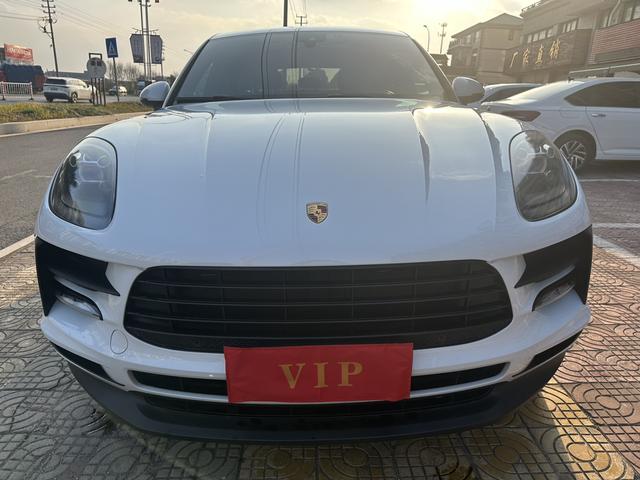 Porsche Macan 2018 Macan 2.0T – фото 2