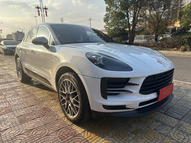 Porsche Macan 2018 Macan 2.0T – фото 3