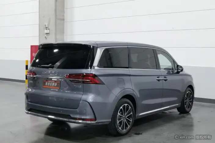 Roewe iMAX8 2023 Model 400TGI Comfort Edition