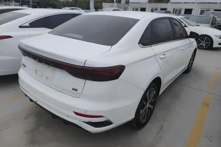 Geely Emgrand 2022 Model No. 4 Gen 1.5L CVT Flagship Model