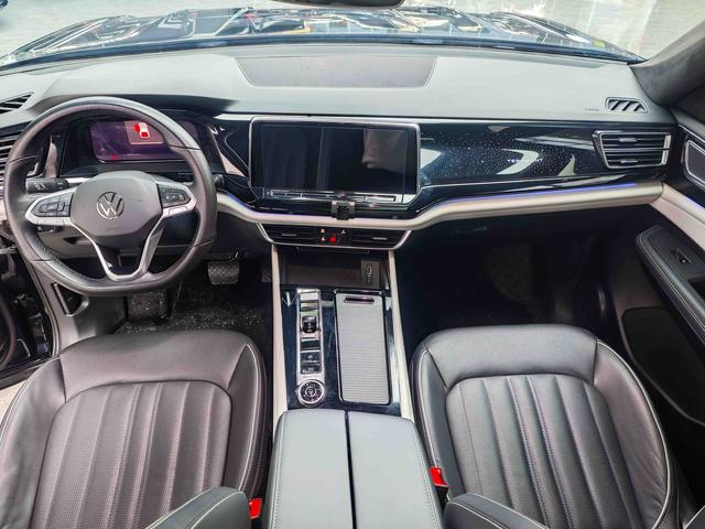 Volkswagen Teramont 2022 380TSI 4WD Premium Luxury – фото 13