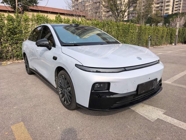 Leapmotor B01 2025 модификация 160kW Smart Driving Edition – фото 3