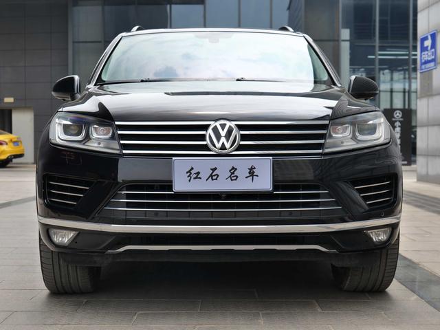 Volkswagen Touareg 2017 3.0TSI Explorer – фото 2