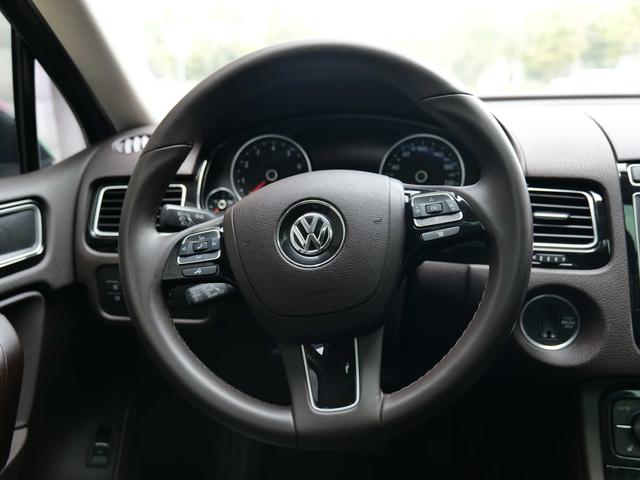 Volkswagen Touareg 2017 3.0TSI Explorer – фото 36