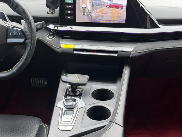 Changan UNI-V 2022 1.5T Sport – фото 13
