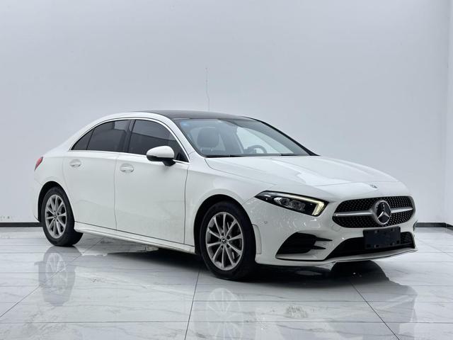 Mercedes-Benz A-class Модель 2020 года A 200 L Sports sedan – фото 3
