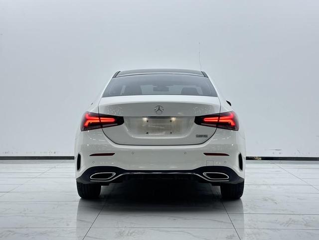 Mercedes-Benz A-class Модель 2020 года A 200 L Sports sedan – фото 5