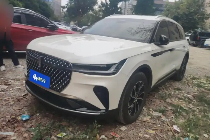 Nautilus 2025 Model Facelift 2.0T 4WD Exclusive Edition