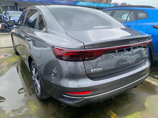 Geely Emgrand 2023 4th Gen Champion 1.5L CVT Luxury – фото 6