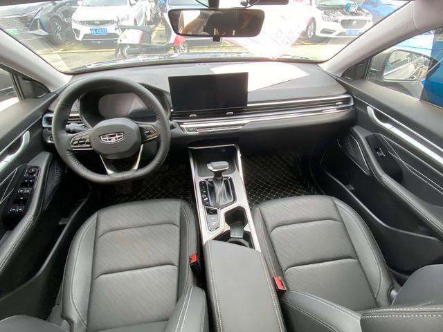 Geely Emgrand 2023 4th Gen Champion 1.5L CVT Luxury – фото 18