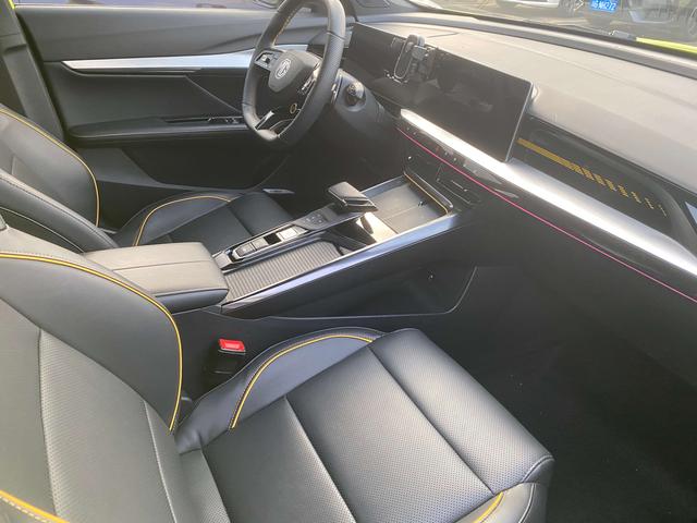 MG5 Scorpio 2022 1.5T Trophy Sport Flagship – фото 10